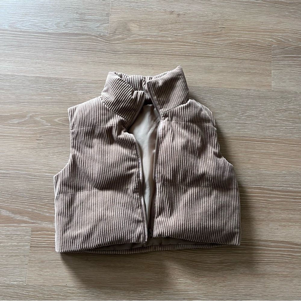 SHEIN Soft Brown Corded Cropped Puffer Vest | Lightweight Cozy Layering Jacket